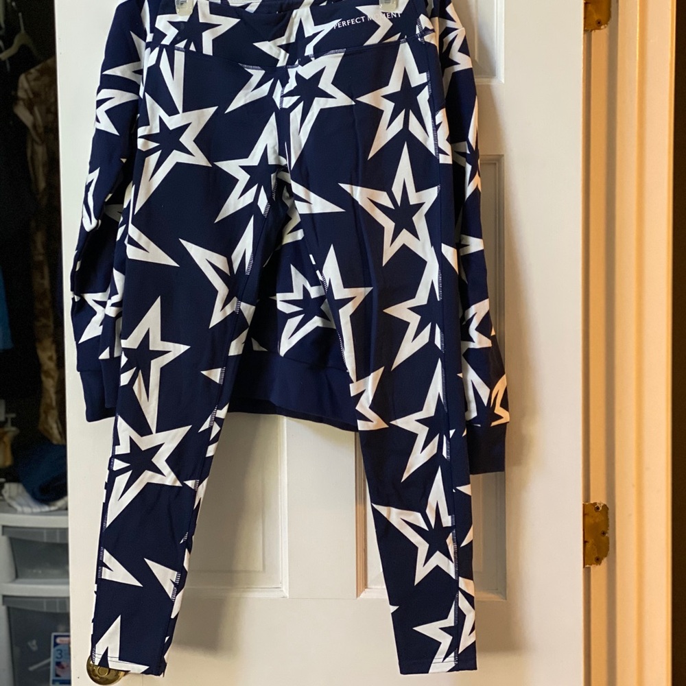 Perfect Moment Blue and White Star Leggings